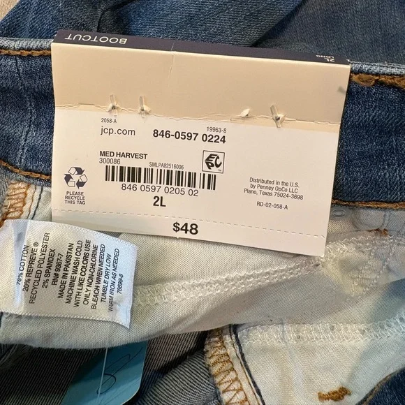 St. John’s Bay Bootcut Jeans Mid Rise Size 2 Long NWT - Picture 5 of 7